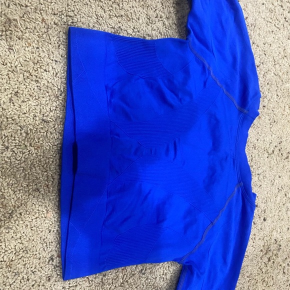 Women’s Seamless Compression Crop Top Blue Long Sleeve Thumb Hole Athletic Gym M - Picture 6 of 7